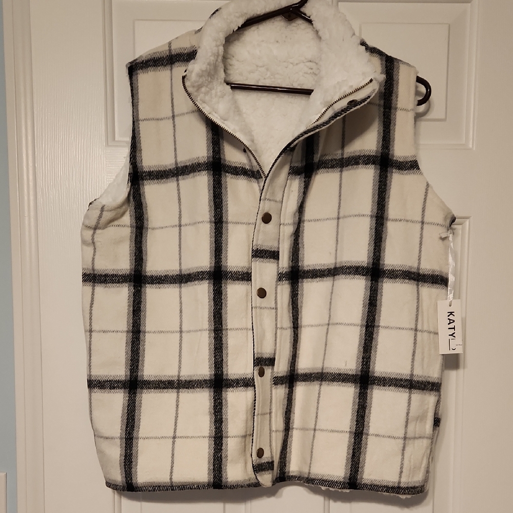 Katydid Black And White Fleece Vest